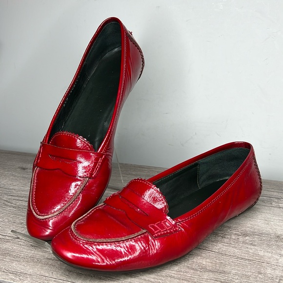Donald J. Pliner Shoes - Donald J. Pliner Couture Halla Red Patent Leather Loafer size 8.5